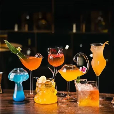Bicchiere da cocktail creativo unico per bar